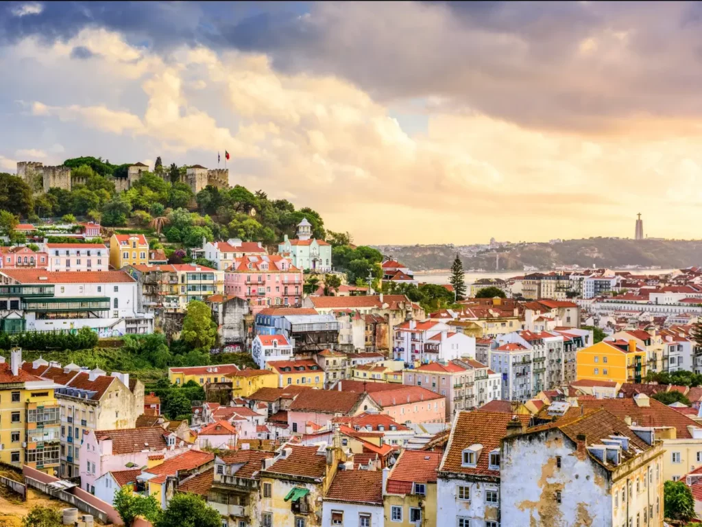 Vista aérea de Lisboa – consultoria imobiliária Portugal para compradores e vendedores